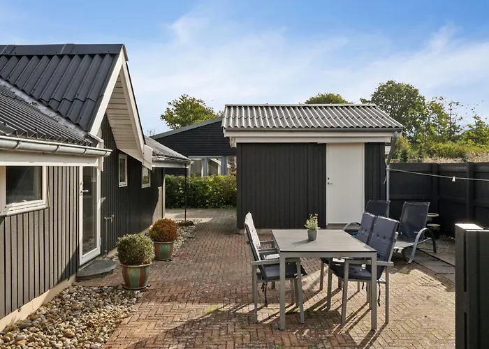 Hannah - 200m From The Sea By Interhome Hébergement de vacances